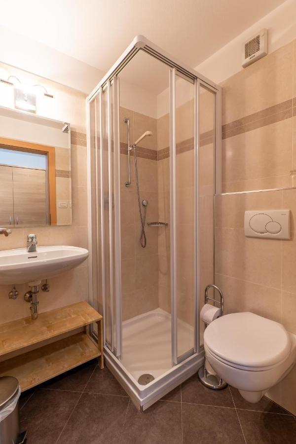 Garni Duerrenstein Hotel Schenna Buitenkant foto